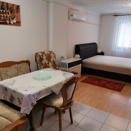Aida Apartman 하르카니 외부 사진
