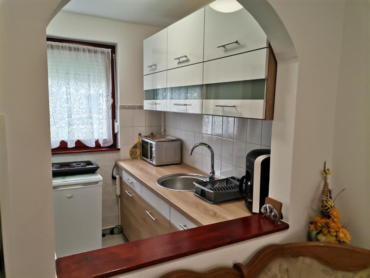 Aida Apartman 하르카니 외부 사진