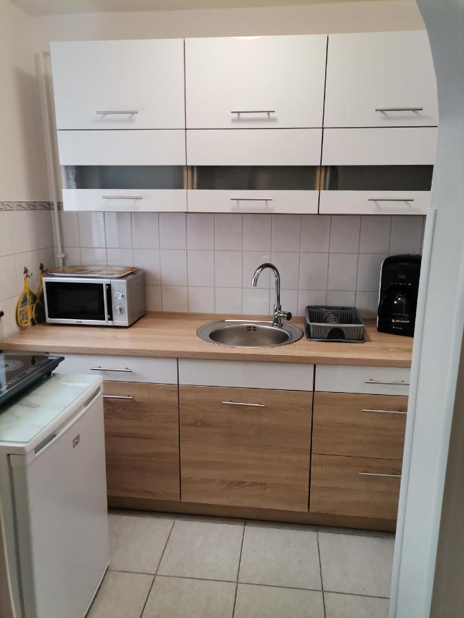 Aida Apartman 하르카니 외부 사진