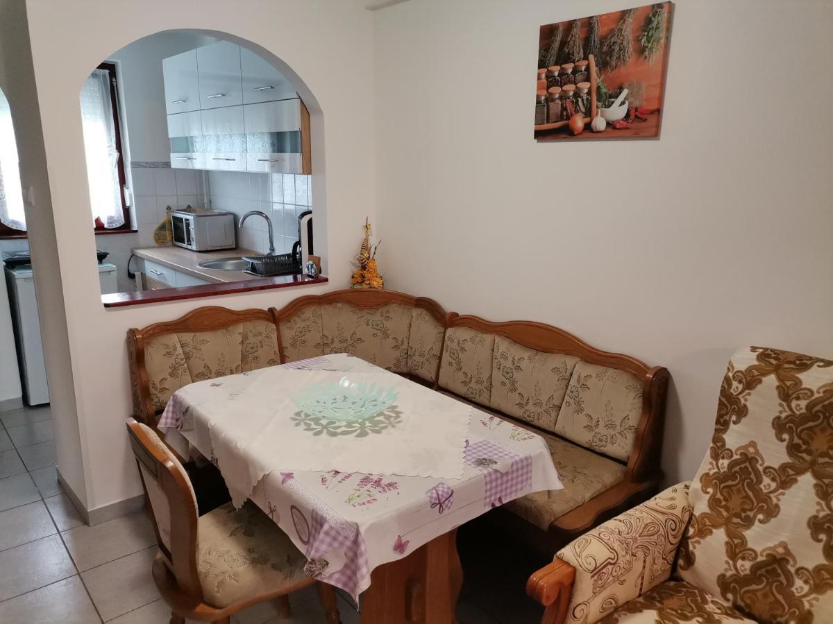 Aida Apartman 하르카니 외부 사진